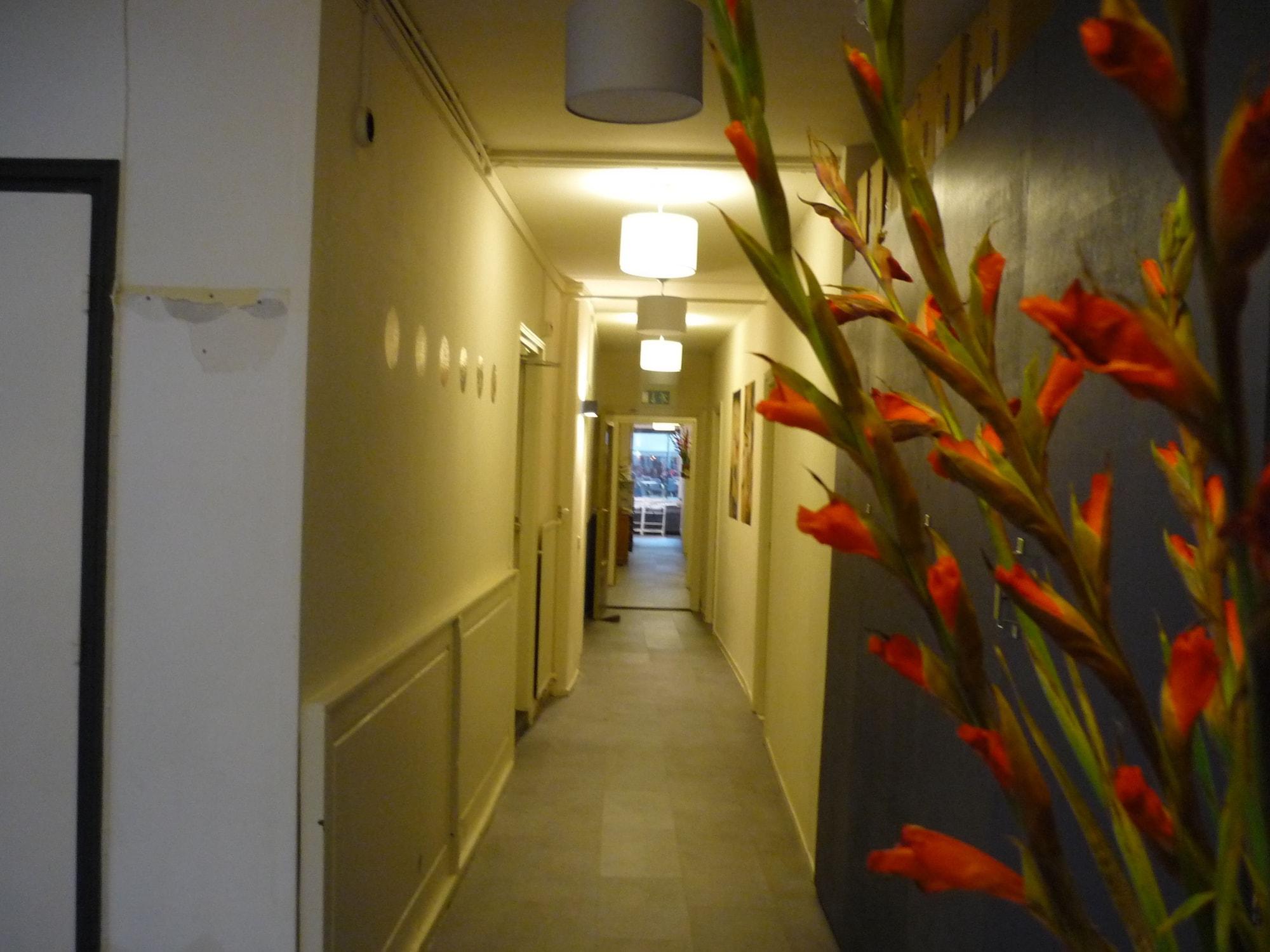 Hotel Beez Maastricht Ngoại thất bức ảnh