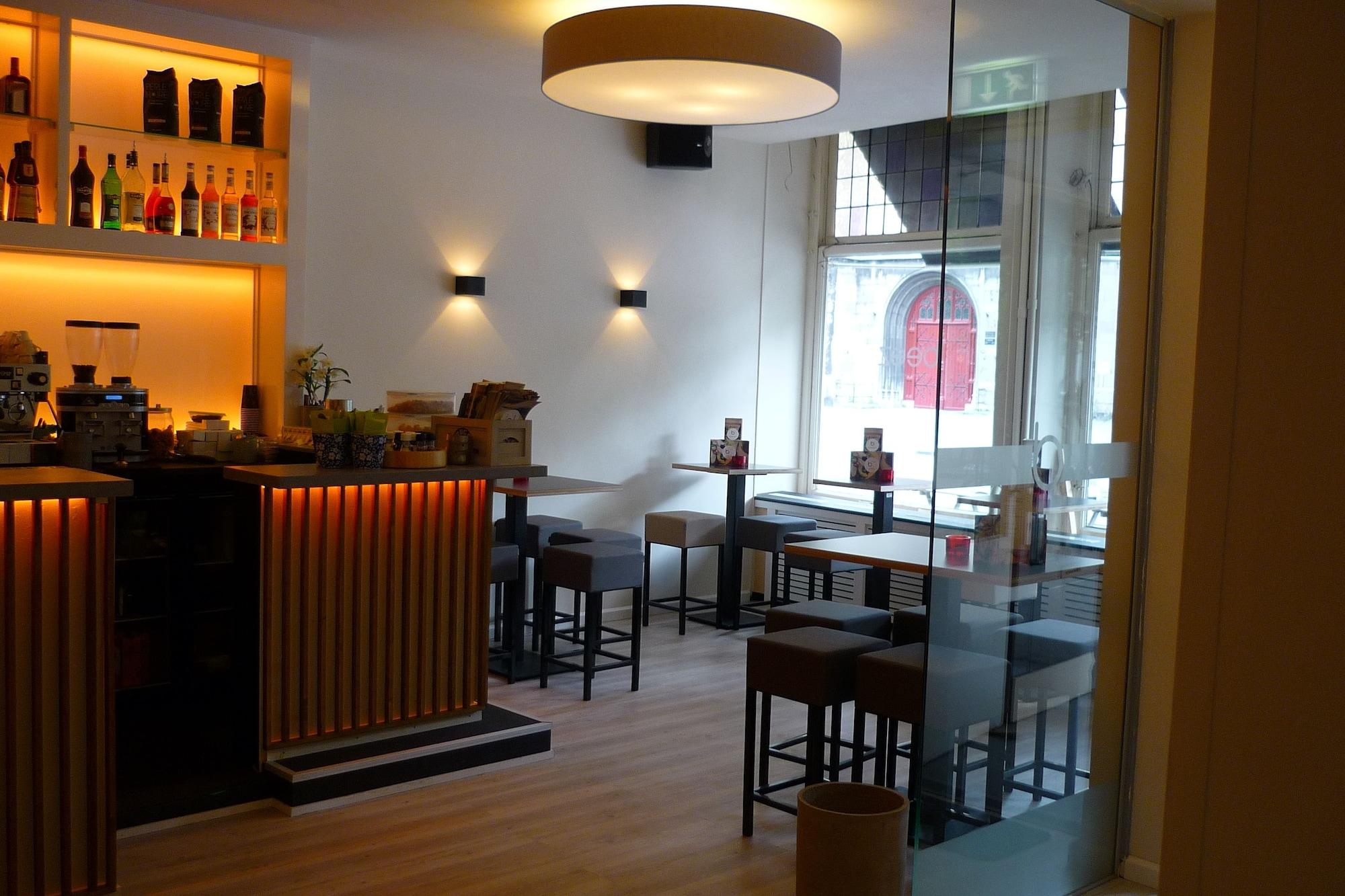 Hotel Beez Maastricht Ngoại thất bức ảnh