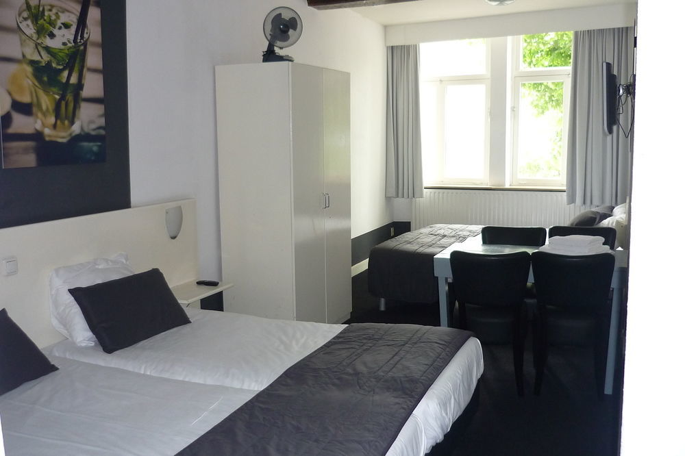 Hotel Beez Maastricht Ngoại thất bức ảnh